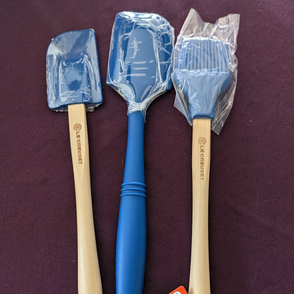Le Creuset spatulas and basting brush in Marseille